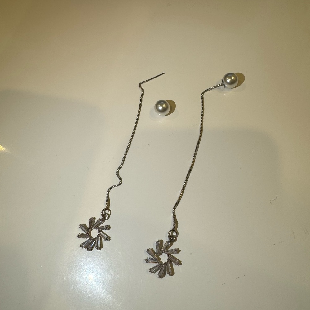 Crystal pearl long earrings